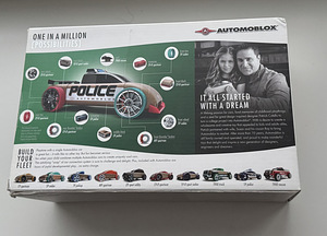 Automoblox X9 SUV / S9 Police Car / T900 Truck (8 foto / 9)