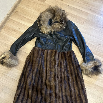 Karusnahkne mantel