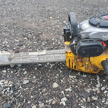 Piikvasar Wacker Neuson, bensiin mootoriga.