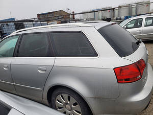 AUDI A4 B7 2,0D 103 KWT, VARUOSAD (4 foto / 10)