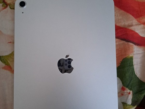 iPad 10,9 2022 класс A активирован