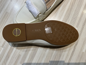 Uus Ralph Lauren cream leather mocashino EU 39 (2 foto / 2)