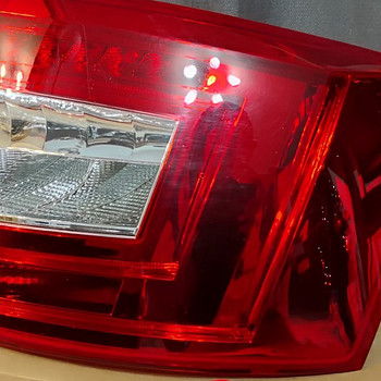 Škoda Octavia 3 tagatuli parem LED 2013-2017
