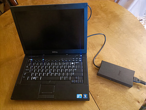 Dell Latitude E6410 (2 фото из 2)
