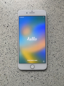 Müüa iphone 8 plus tuleb koos kattega 256GB (1 foto / 4)
