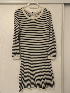 Tommy Hilfiger kootud kleit S (2 foto / 3)