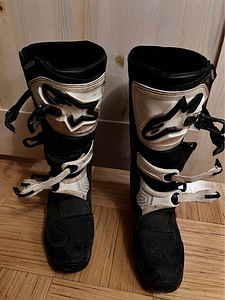 Alpinestars TECH 3. Размер 44.5 (2 фото из 5)