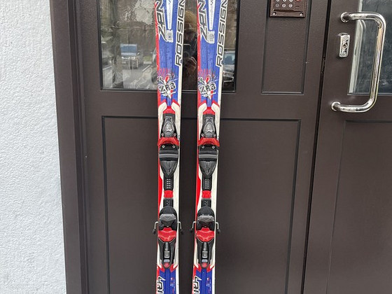 Горные лыжи Rossignol Zenith Z3
