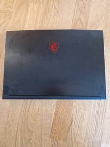 MSI laptop intel core i7 (3 foto / 7)