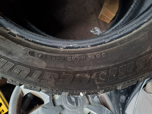 Bridgestone Blizzac 235/55/17 (2 фото из 3)