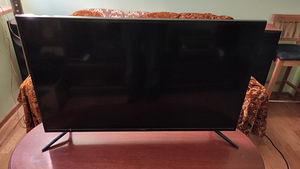 Televiisor Samsung 40" Flat UHD Smart LED TV JU6072 (1 foto / 3)