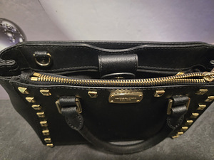 Michael Kors org nahast  käekott, vähekantud, heas korras (2 foto / 4)