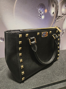 Michael Kors org nahast  käekott, vähekantud, heas korras (4 foto / 4)
