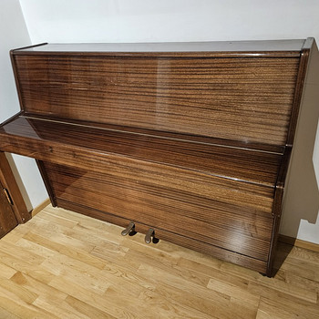 Pianiino Rönisch