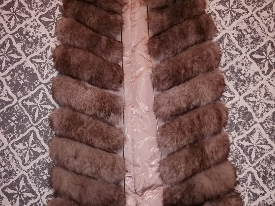 Naturaalsest rebasenahast vest