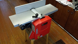 Paksusmasin Einhell TC-SP 204 karbis (3 foto / 3)
