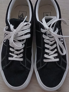 Müün VANS ketsid (1 foto / 3)