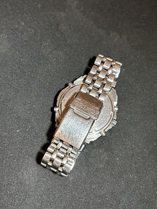 Seiko кварцевый хронограф sq100 (3 фото из 3)