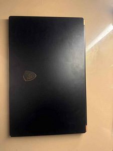 MSI GS75 Stealth 8SF. (6 фото из 7)