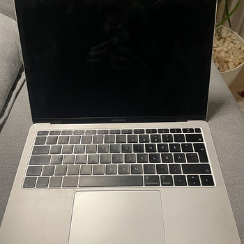 Macbook Air 13”