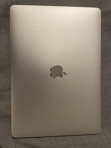 Macbook Air 13” (2 фото из 3)