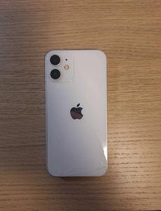 iPhone 12 mini (1 foto / 3)