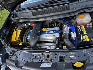 Opel Zafira OPC 2.0T 177kw (3 фото из 14)