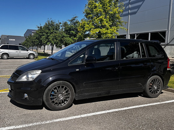 Opel Zafira OPC 2.0T 177kw