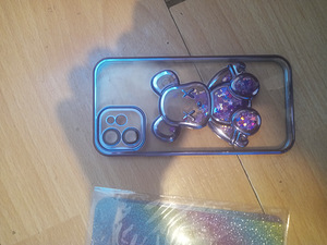 Продам чехлы на iphone 12pro (5 фото из 5)