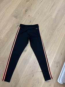 Adidas лосины (1 фото из 3)