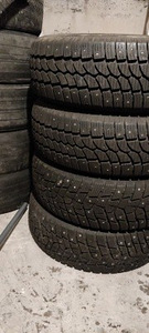 215/65R/16C M+S cargo rehvid (1 foto / 3)