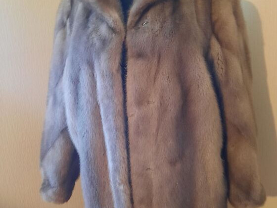 Натуральная Норковая шуба. RÜ 105 -110 cm.