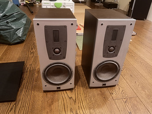 Dali Ikon2 mk1 (1 foto / 3)