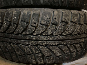 225/65/R17 Naastrehvid GT Radial Champiro IcePro SUV (4 foto / 5)