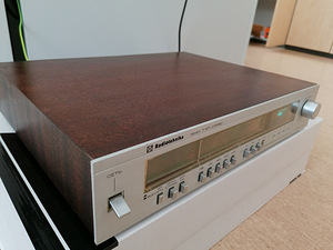Radiotehnika T-101 FM-Stereo (2 foto / 6)