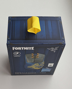 Razer DeathAdder V3 Pro Fortnite Edition (5 фото из 5)