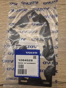 Volvo 1284528 kummist sisetükk topsihoidjatesse (1 foto / 1)