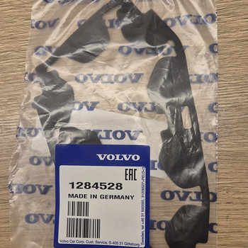 Volvo 1284528 kummist sisetükk topsihoidjatesse