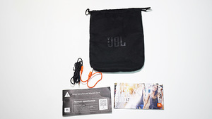 JBL Live 660NC (черные) (2 фото из 5)