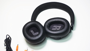 JBL Live 660NC (черные) (4 фото из 5)