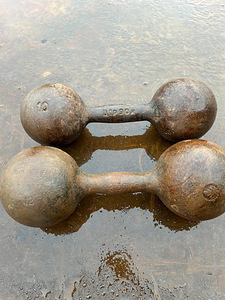 Hantel (2 foto / 2)