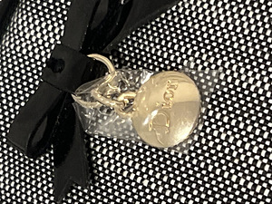 Косметичка (2 фото из 3)