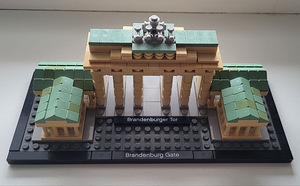 Lego Бранденбургские ворота (1 фото из 3)