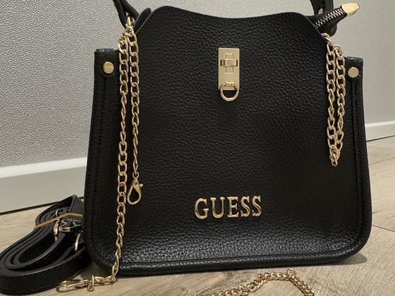 GUESS kott replica