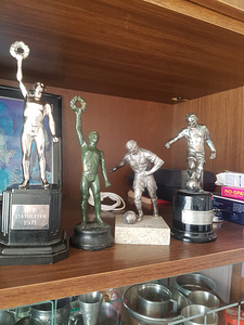 Jalgpalluri kuju 4 tk retro Saksamaa (1 foto / 5)