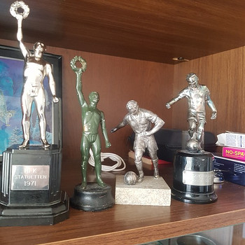 Jalgpalluri kuju 4 tk retro Saksamaa