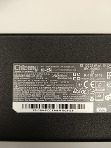 MSI 180w sülearvuti originaallaadija (2 foto / 3)