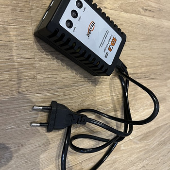 B3 PRO Li-Po 2-3 cell laadija