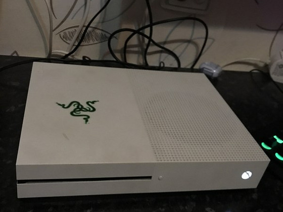 X box one s 500+ gb