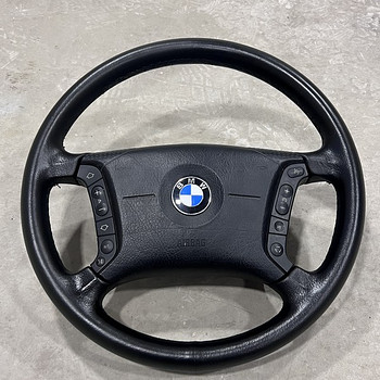 Rool BMW E53